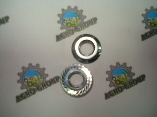 E54809 (803-037C/E62934/N165093) Гайка