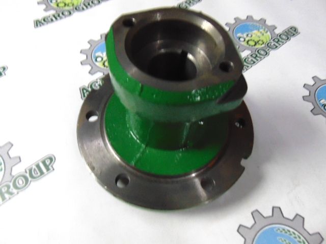 HXE25960 Маточина