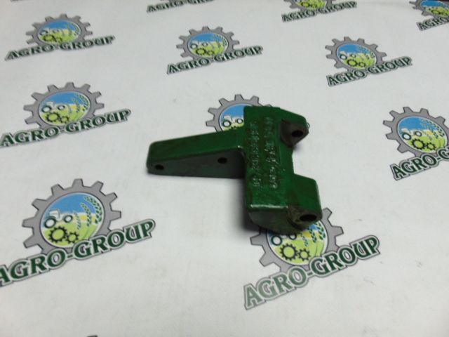 R519662 Кронштейн