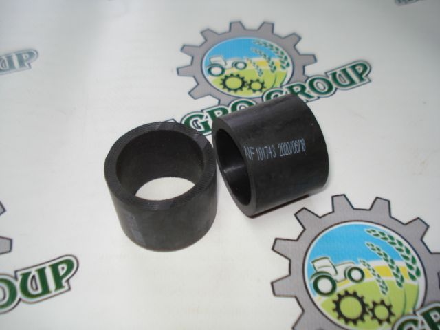 NF101743 Втулка