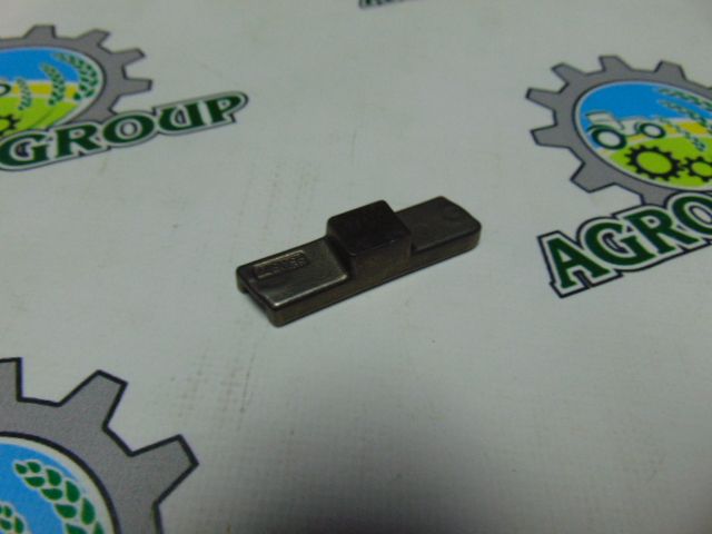 R541677 (R502341) Клапанна перемичка