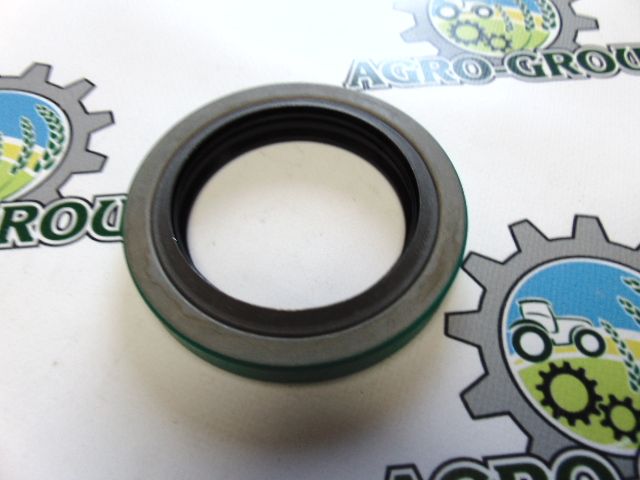 RE38725 Сальник