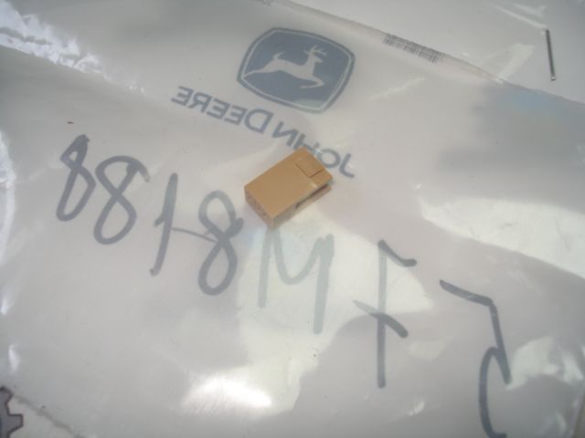 57M8188 Електричний розйом