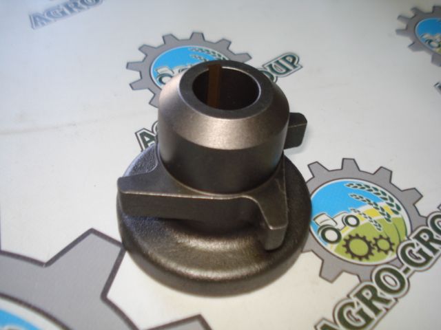 HXE109643  Втулка перехідна